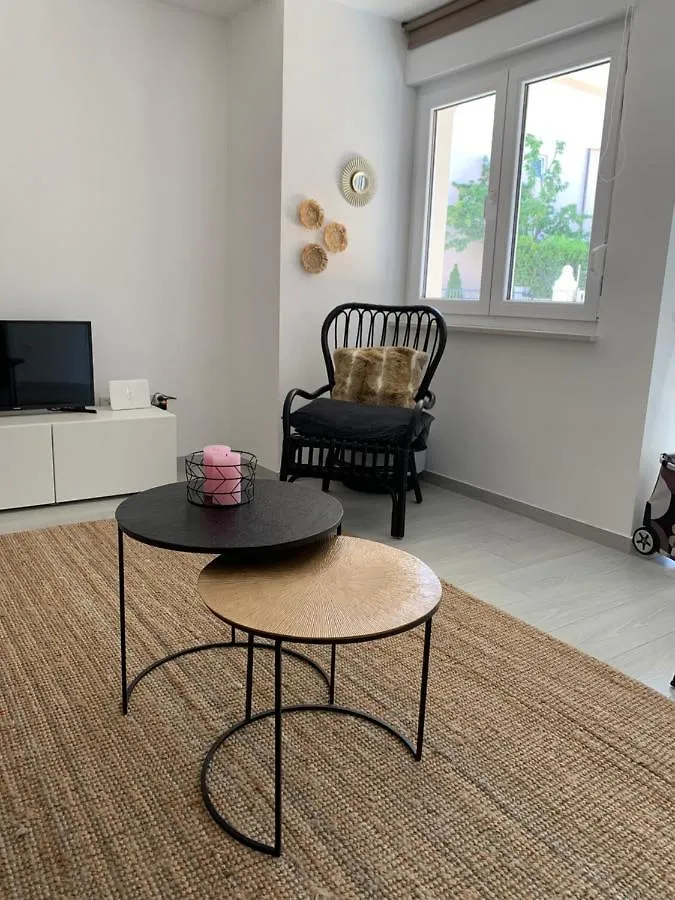 Dutch Tulip Medulin Apartment Croatia